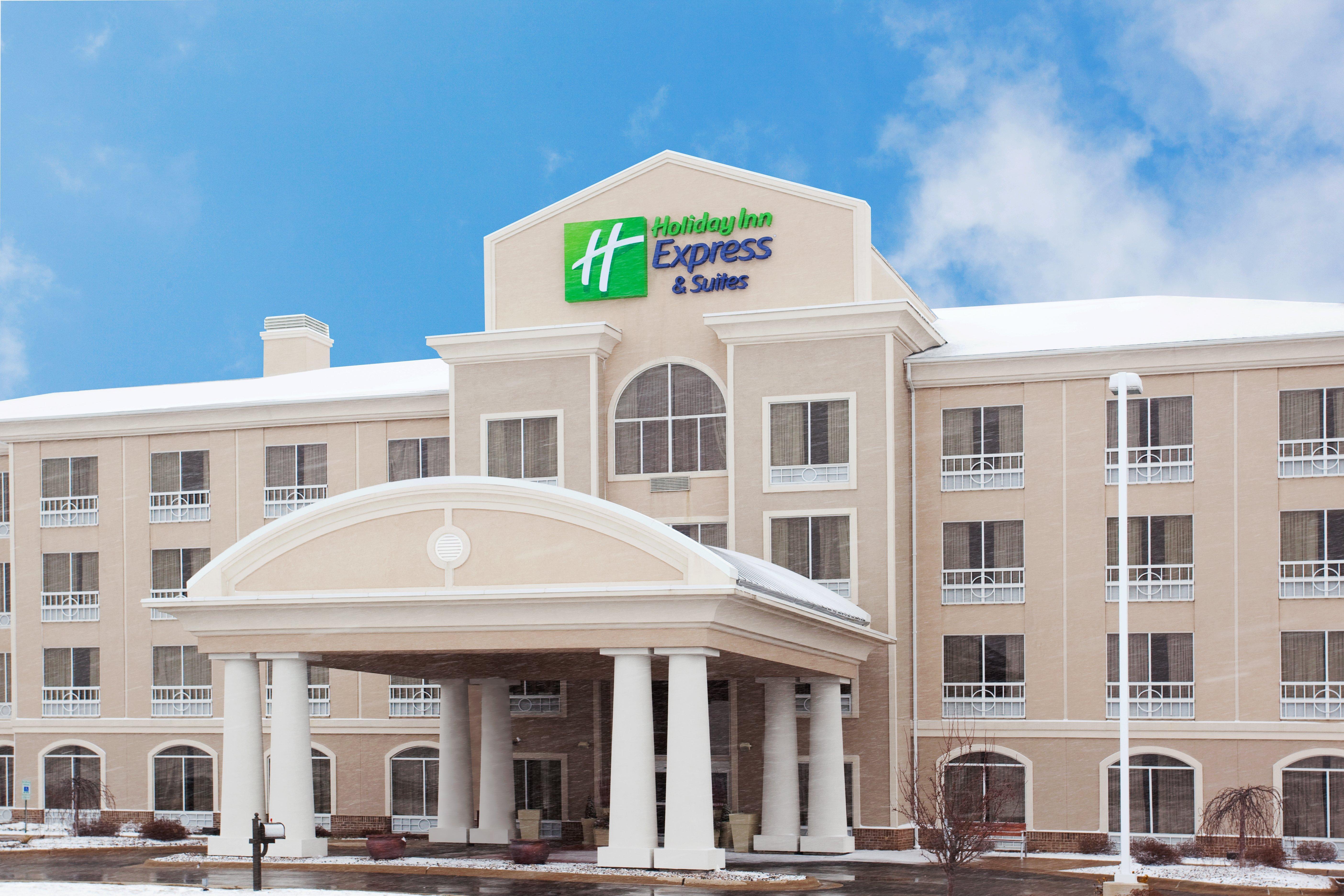 Holiday Inn Express Rockford-Loves Park By Ihg Εξωτερικό φωτογραφία